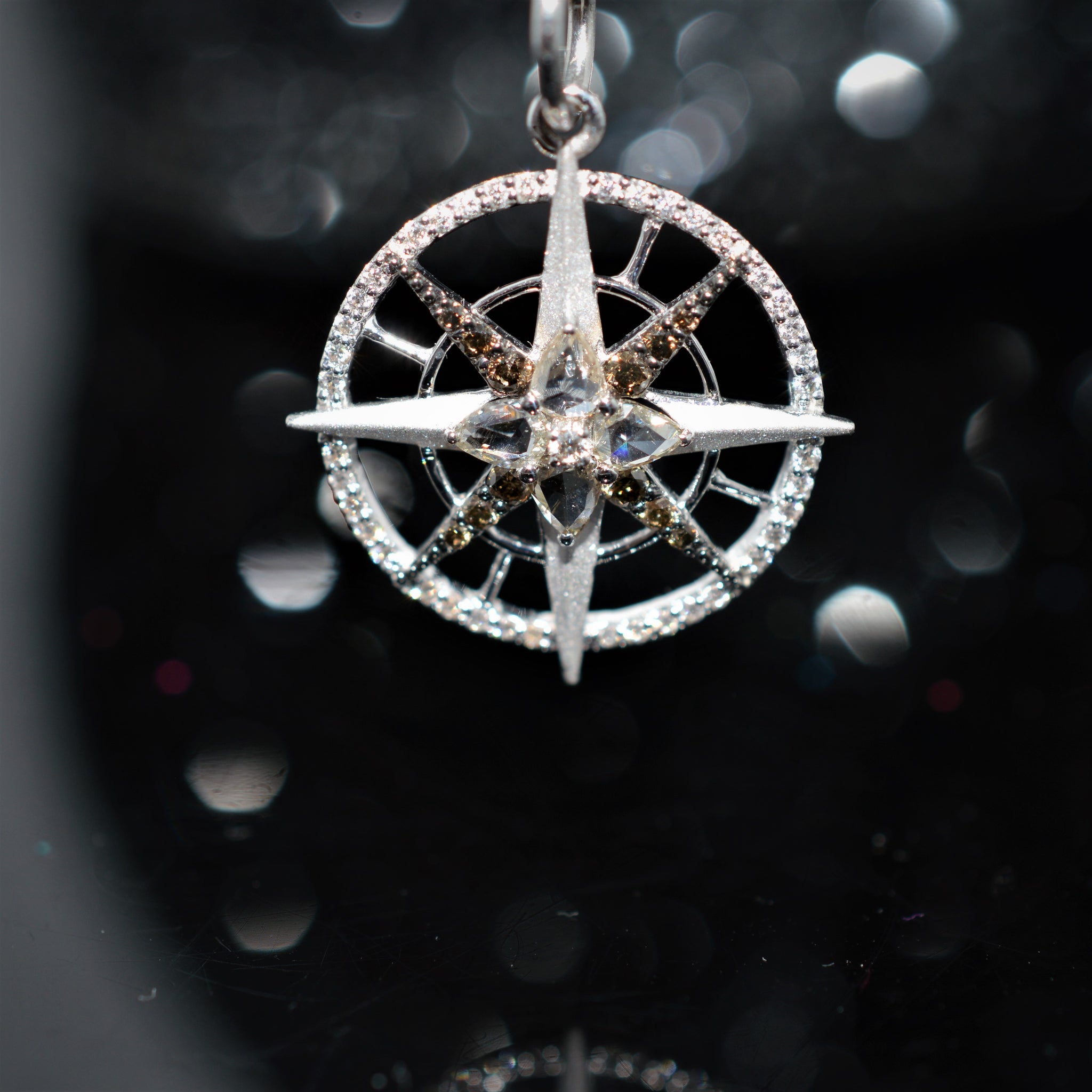 Tim Diamond Compas 18K White Gold Diamond Compass Necklace by Vivaan - Howard's DC