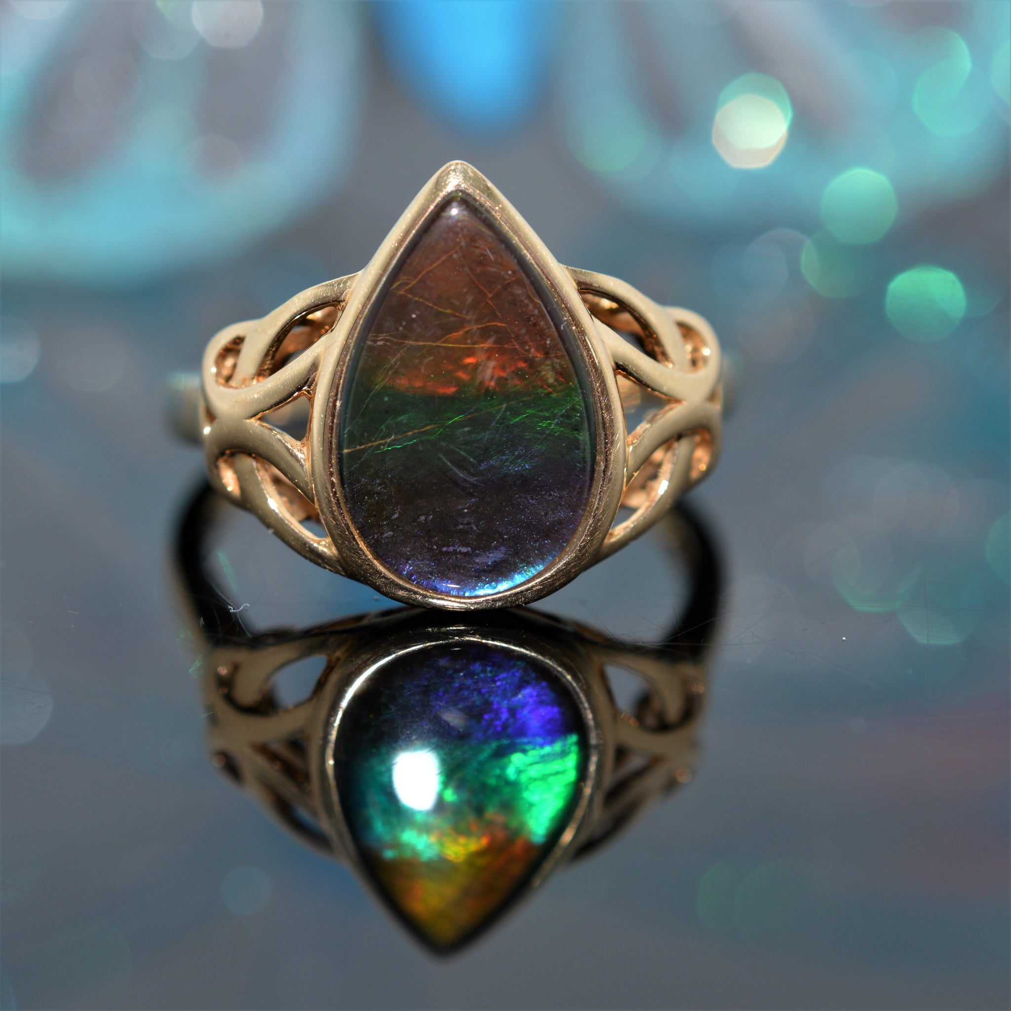 Ammolite on sale gold ring