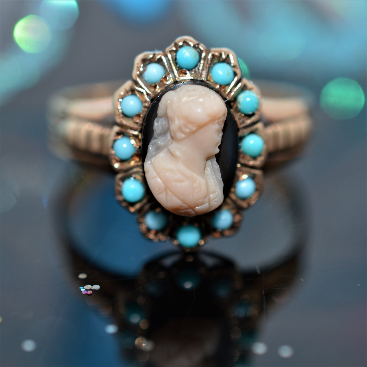 14K Yellow Gold Antique Agate Cameo And Turquoise Ring