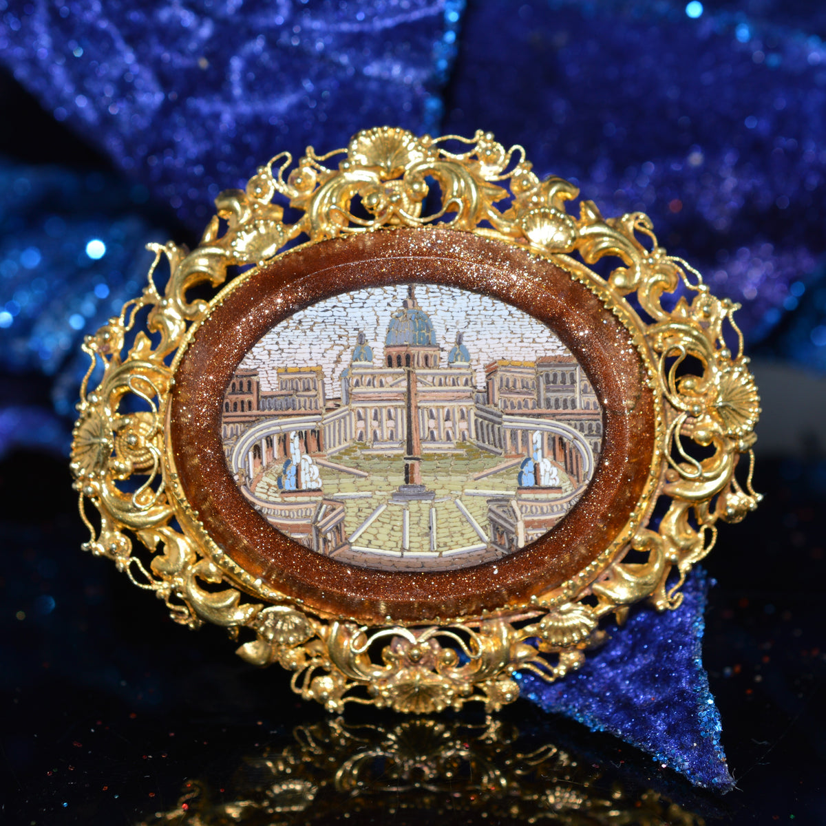 15K Yellow Gold Antique Grand Tour Micro Mosaic Brooch Of Saint Peters Square