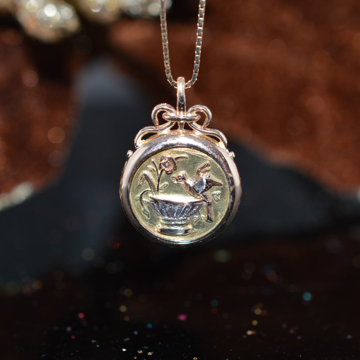14K Tri-Color Bird And Birdbath Round Charm On 18 Inch Chain