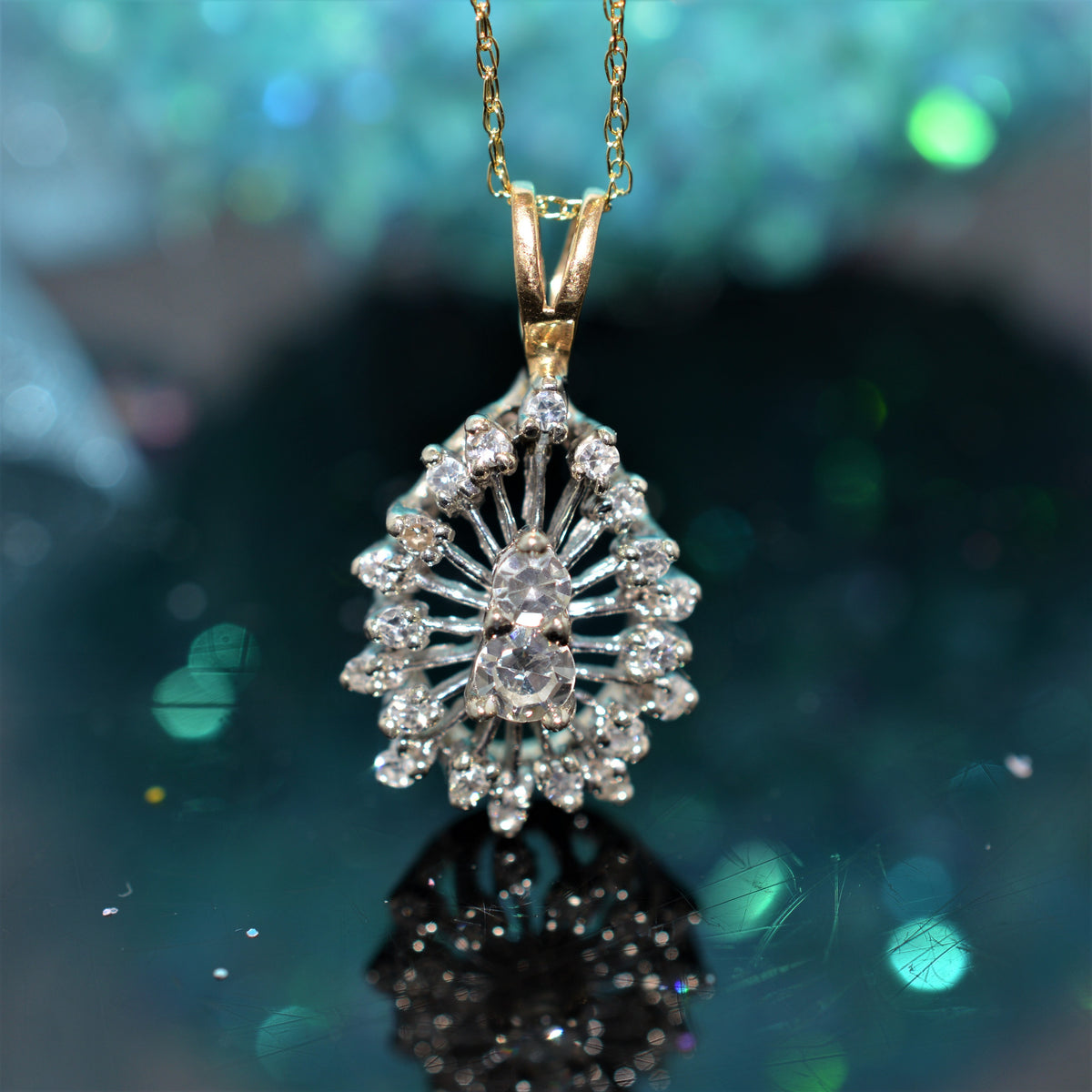 14K Two Tone Gold Vintage Diamond Teardrop Pendant Necklace