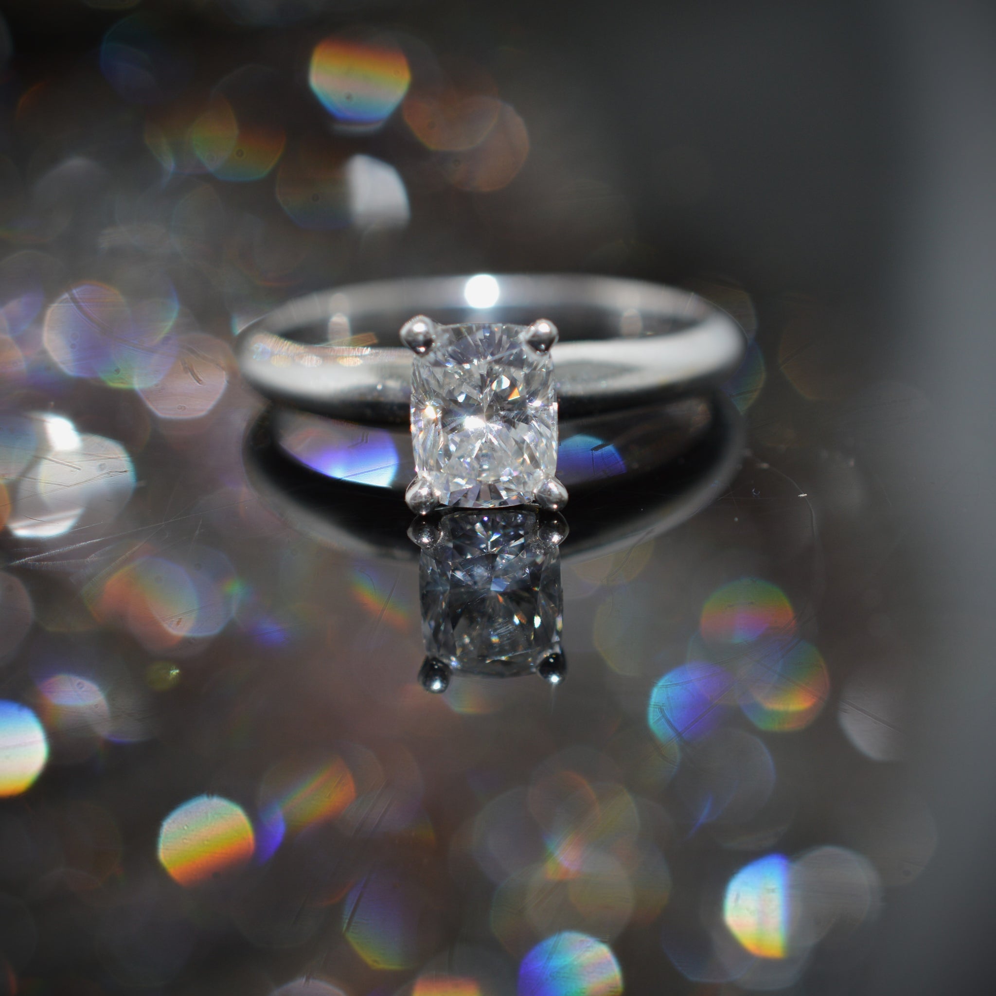 14K White Gold Diamond Engagement Ring With Carat Clarity