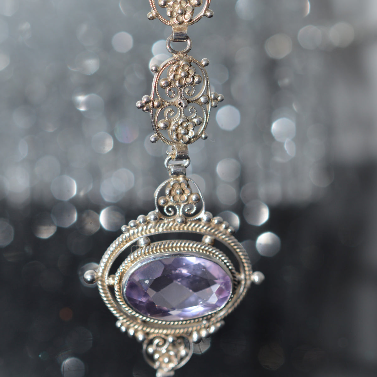 Sterling Silver Chain With 2.5 Inch Long Amethyst Pendant
