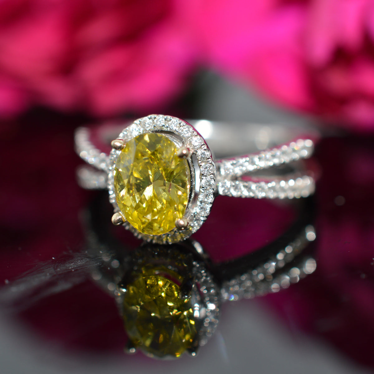 18K White Gold Split Shank Diamond Ring With Oval Yellow Diamond