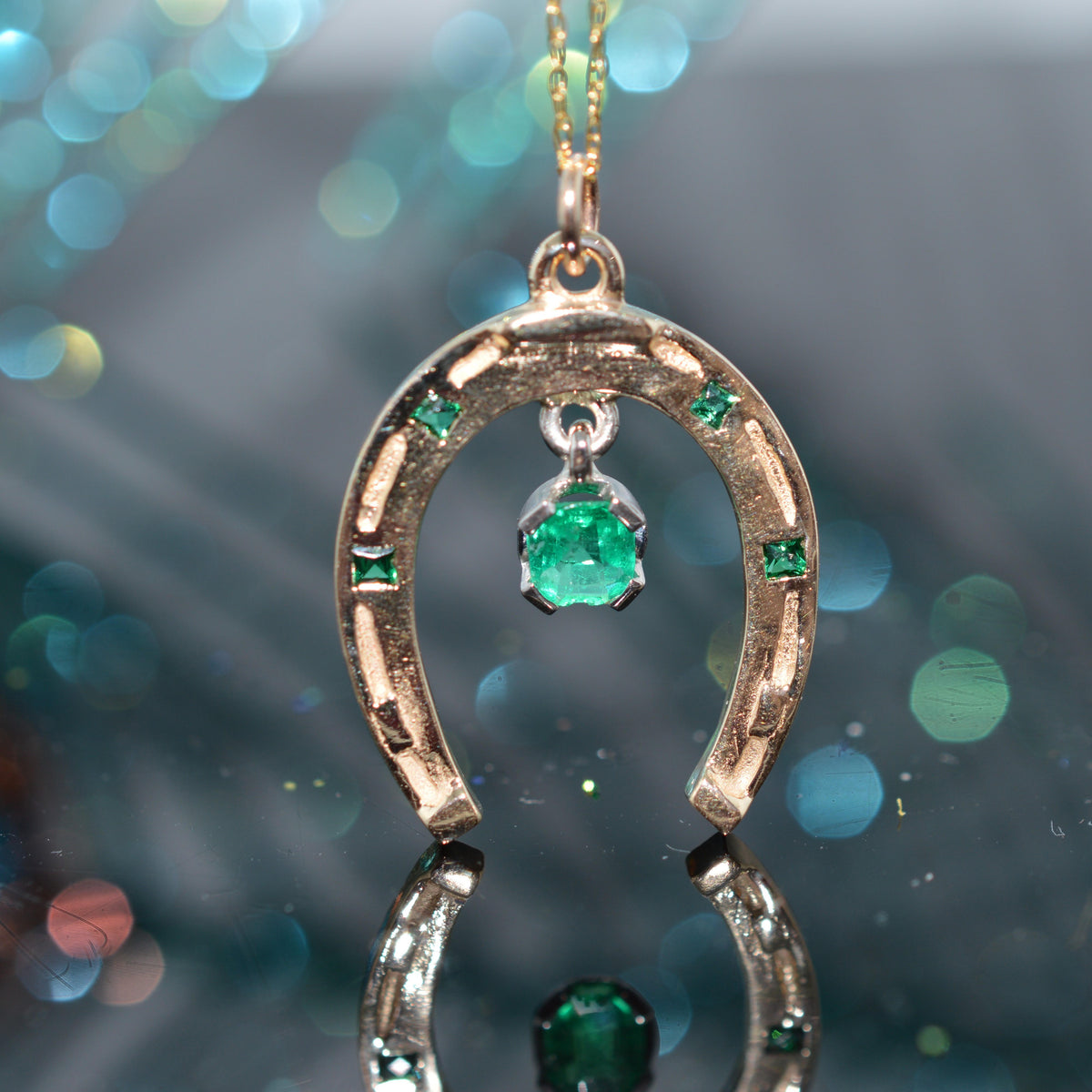 14K Yellow Gold Good Luck Emerald Horseshoe Pendant With Chain
