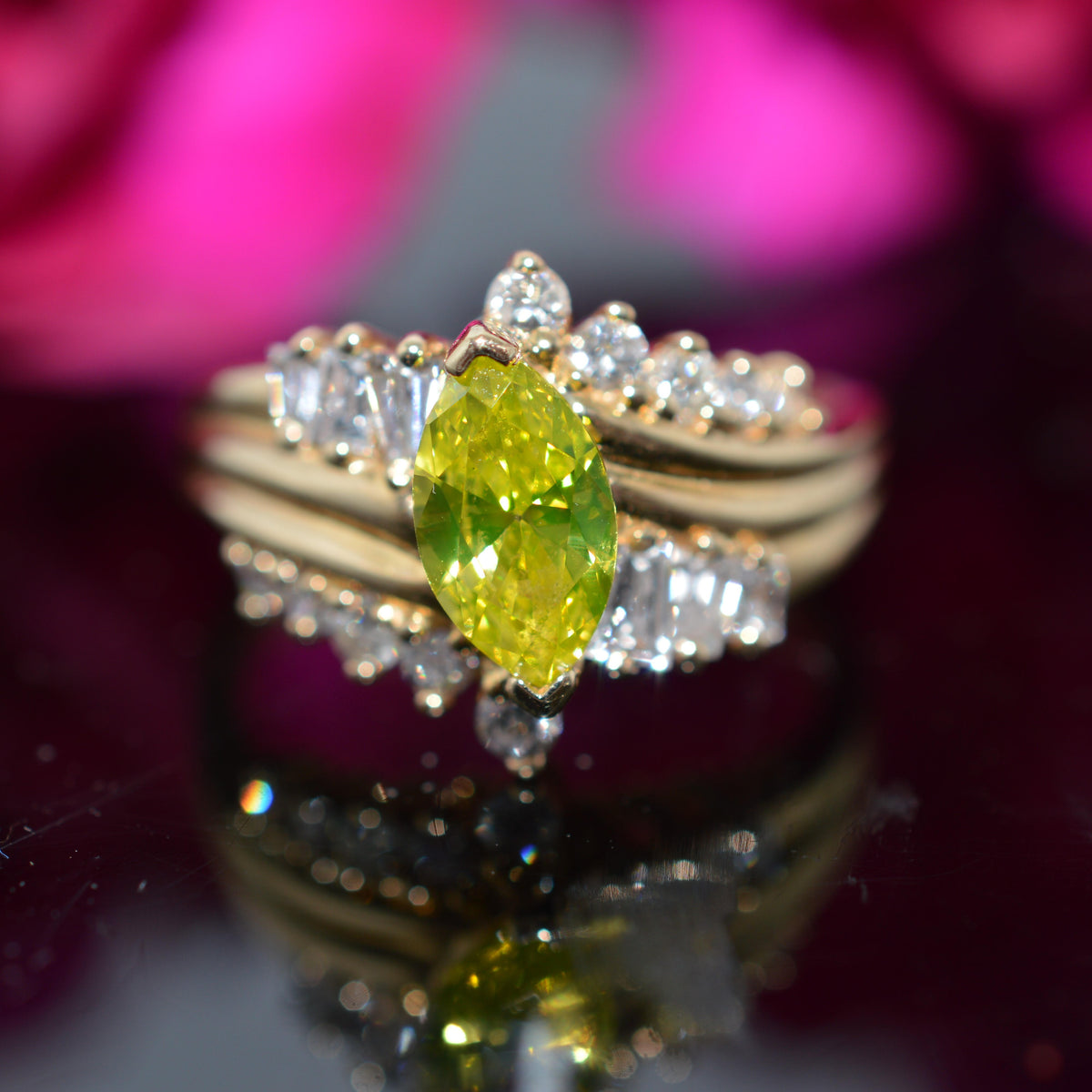 14K Yellow Gold Marquise Cut Chartreuse Diamond & White Diamond Ring