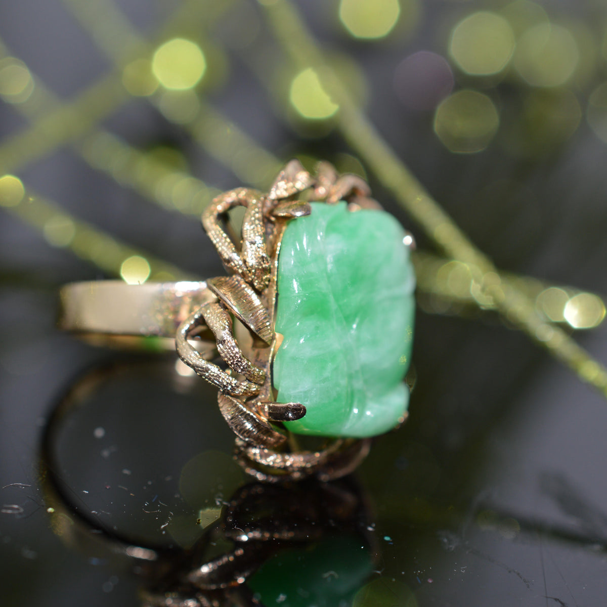 14K Yellow Gold Carved Green Jade Ring With Gold Border