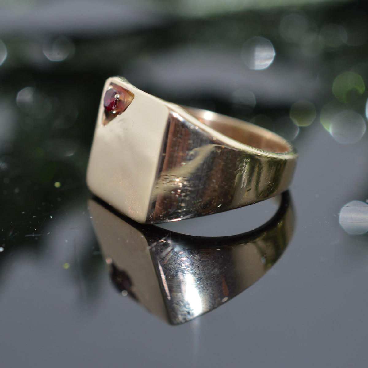 10K Yellow Gold Square Solid Back Signet Ring With Red Stone