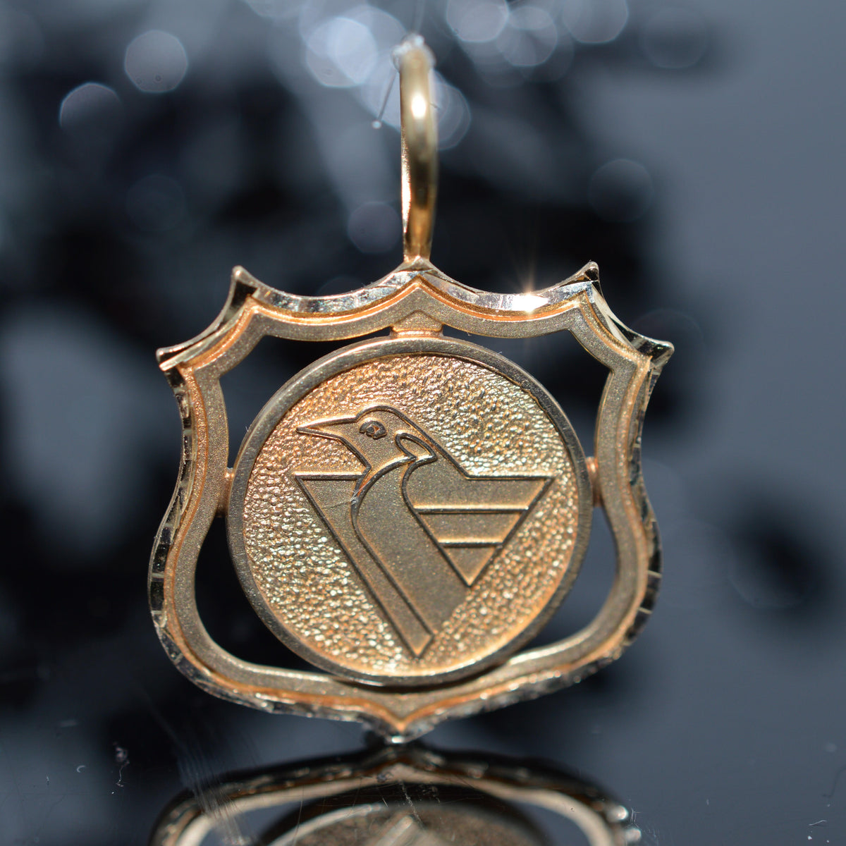 14K Yellow Gold Pittsburgh "Penguins" Logo Charm