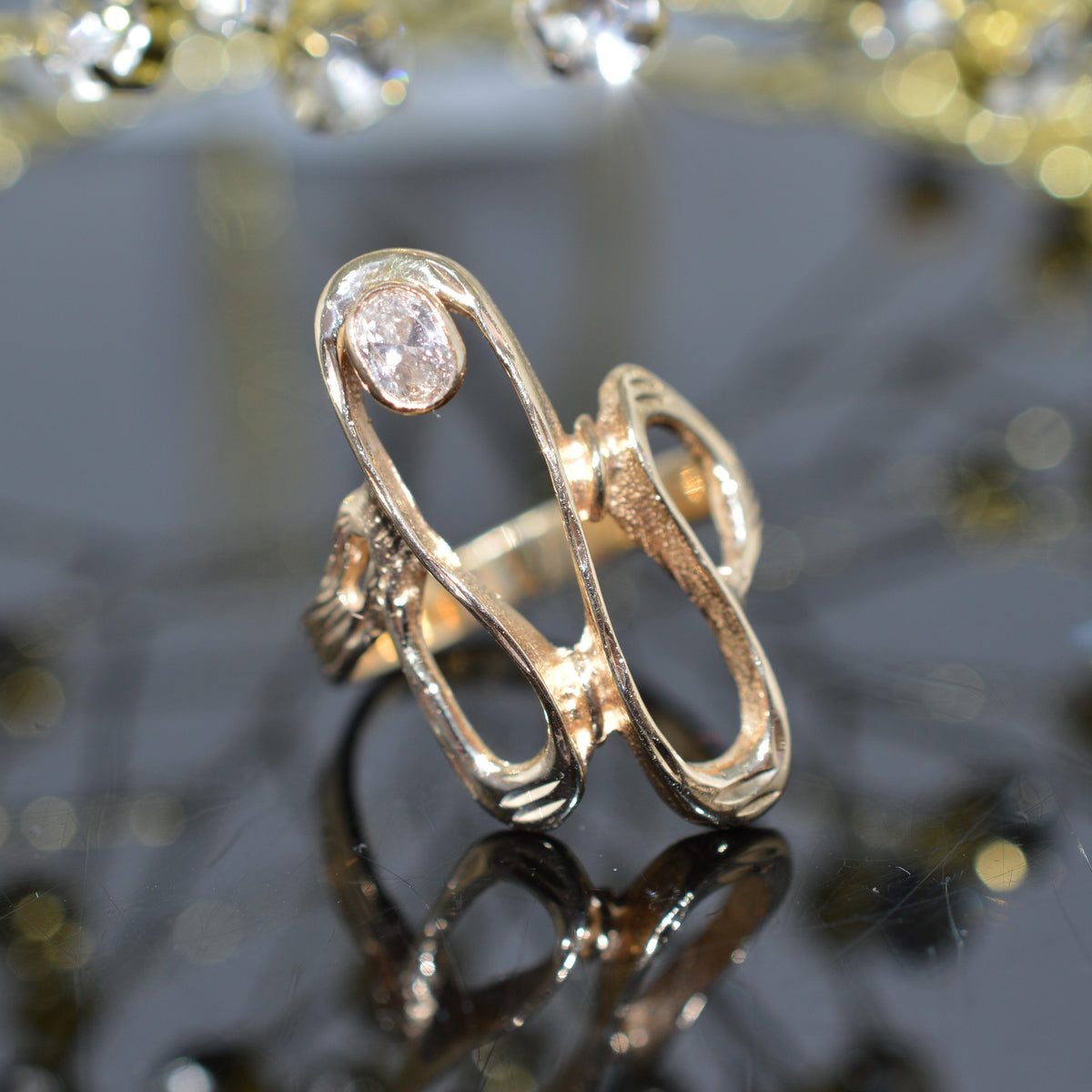 14K Yellow Gold Freeform Ring Mounting With Oval Cut Diamond