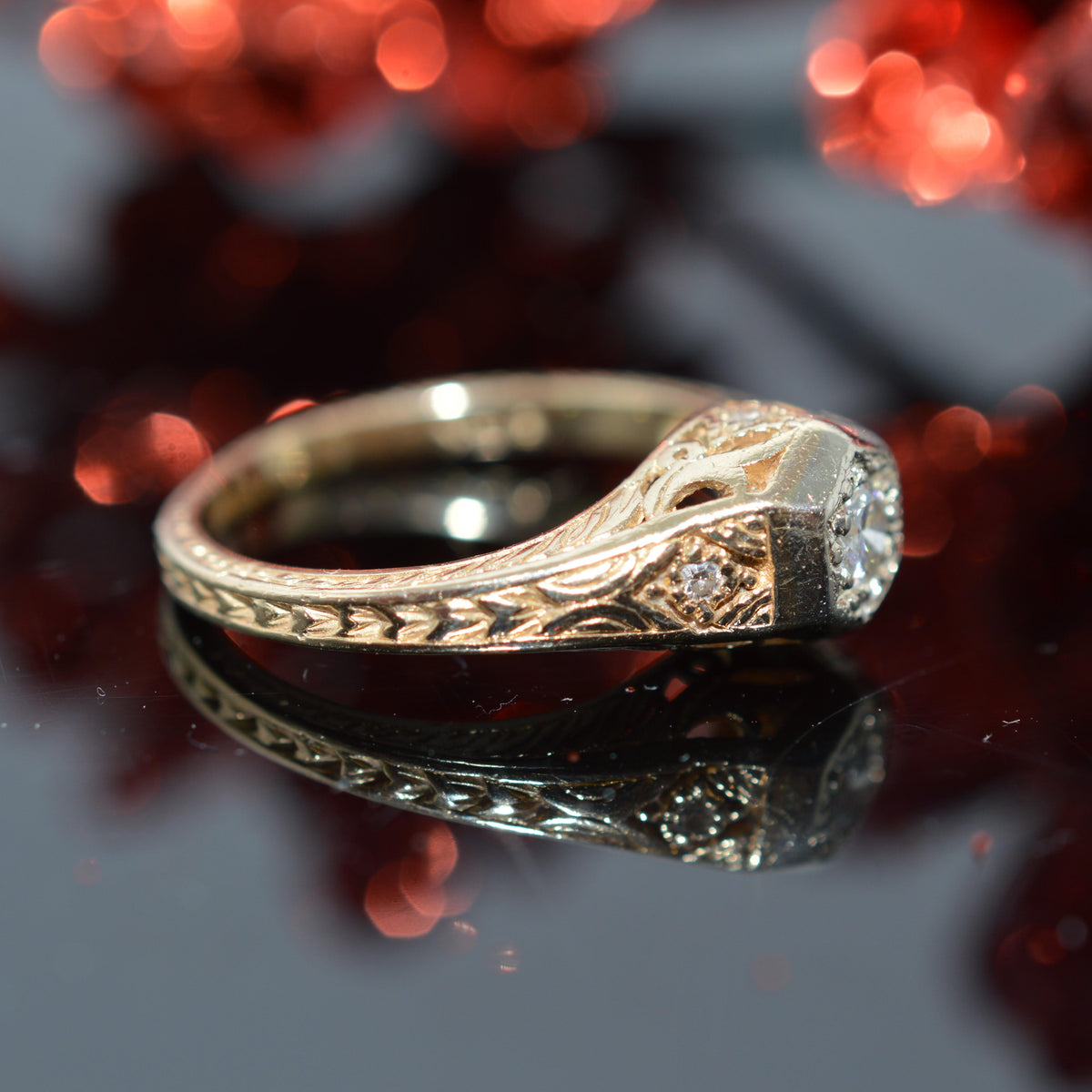 14K Yellow Gold Antique Style Filigree Diamond Ring