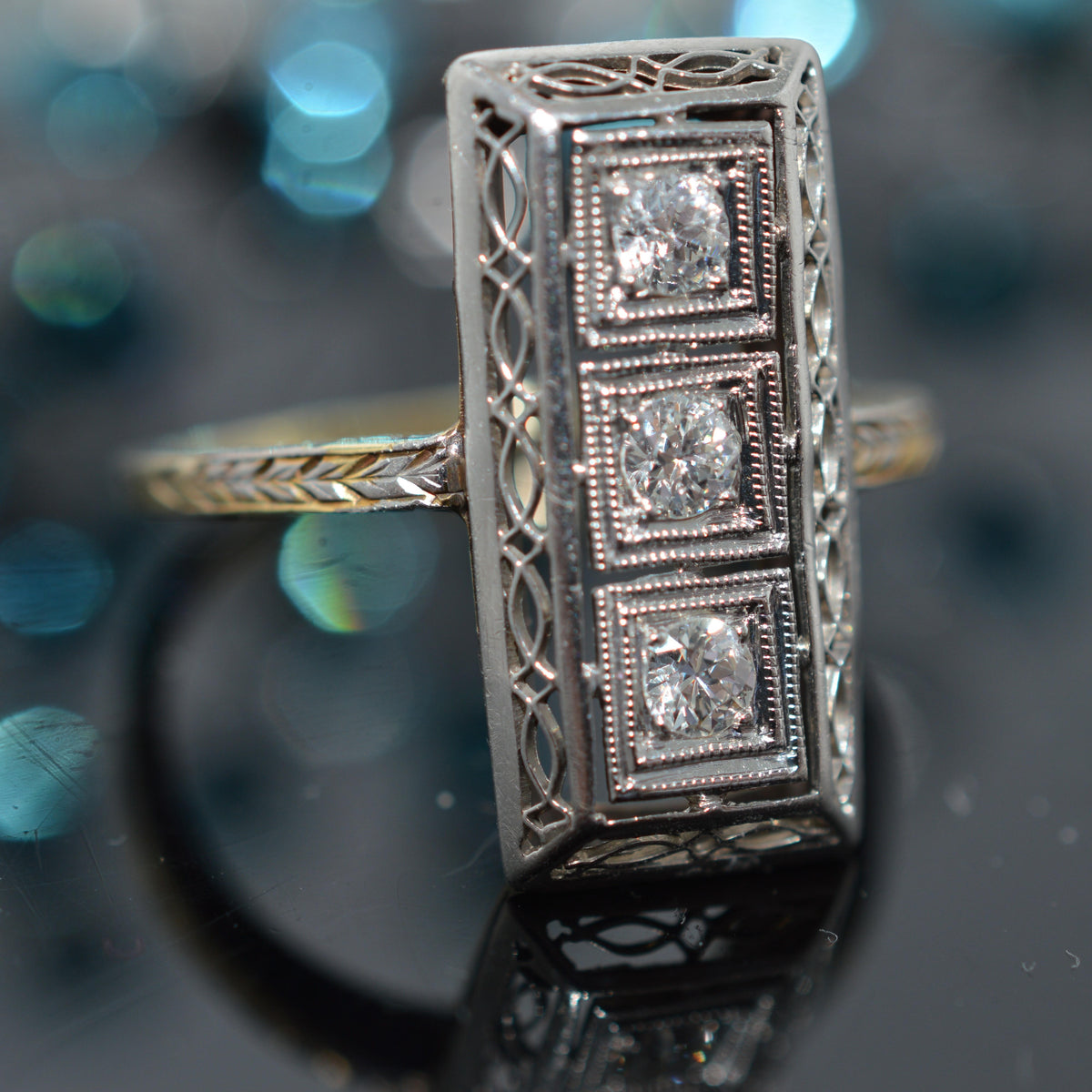 Antique Platinum Topped Gold 3 Diamond Ring