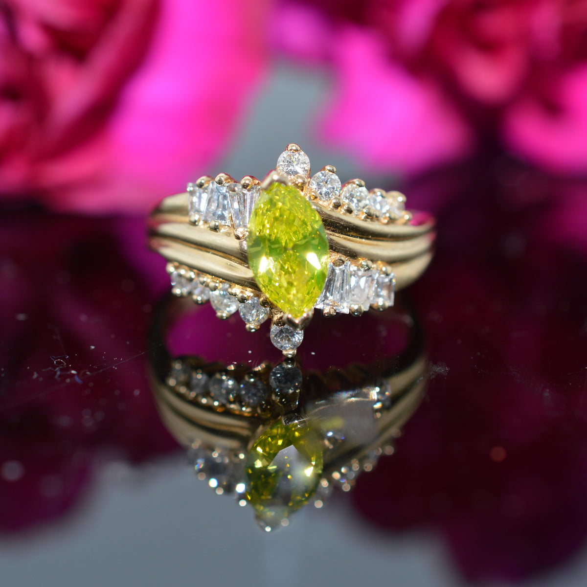14K Yellow Gold Marquise Cut Chartreuse Diamond & White Diamond Ring