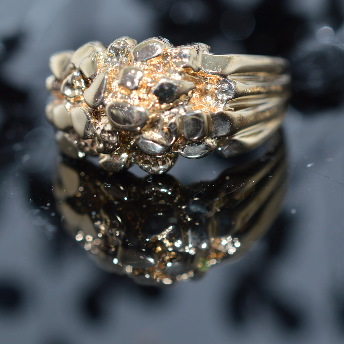 10K Yellow Gold Nugget Ring With Ribbed Sides