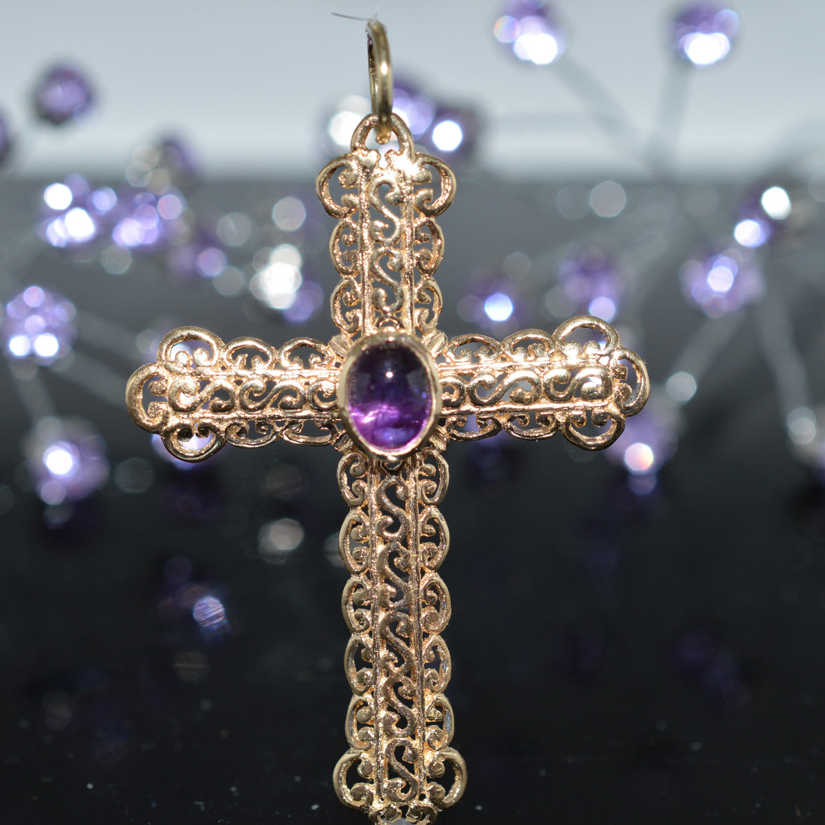 14K Yellow Gold Large Ornate Cross With Cabochon Amethyst