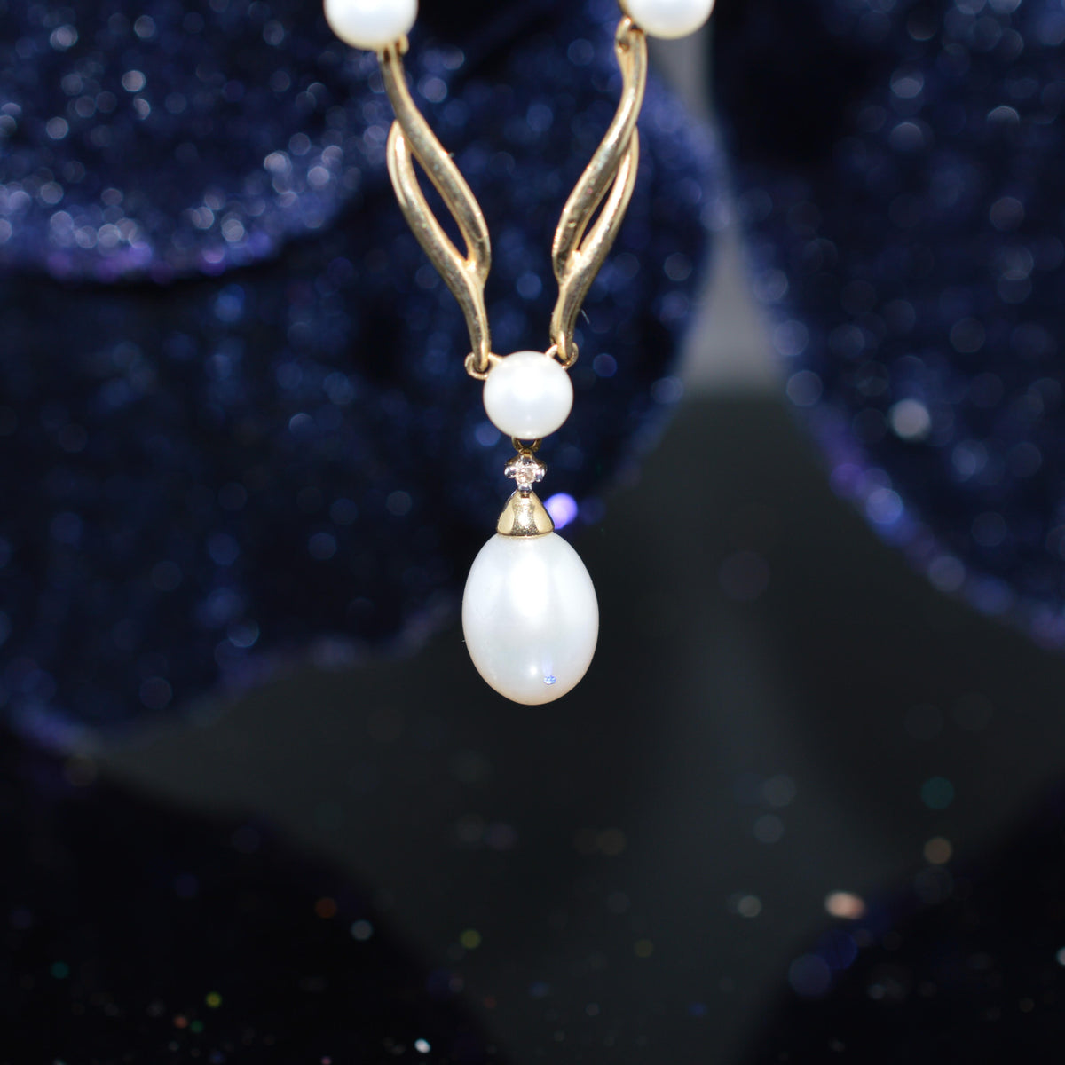 10K Yellow Gold 16.5 Inch Long Pearl Necklace