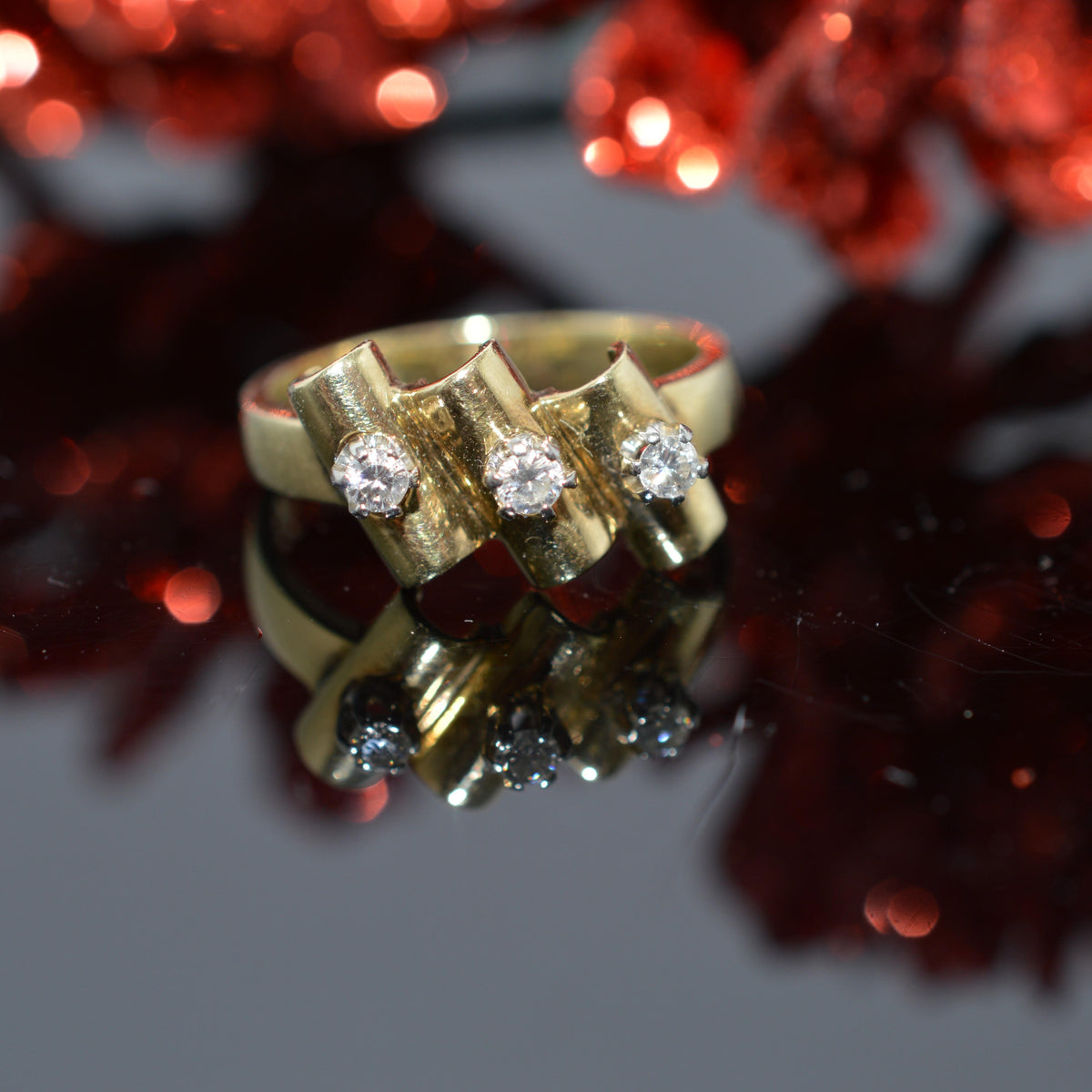 14K Yellow Gold Terracotta Roof Tile Design 3 Diamond Ring