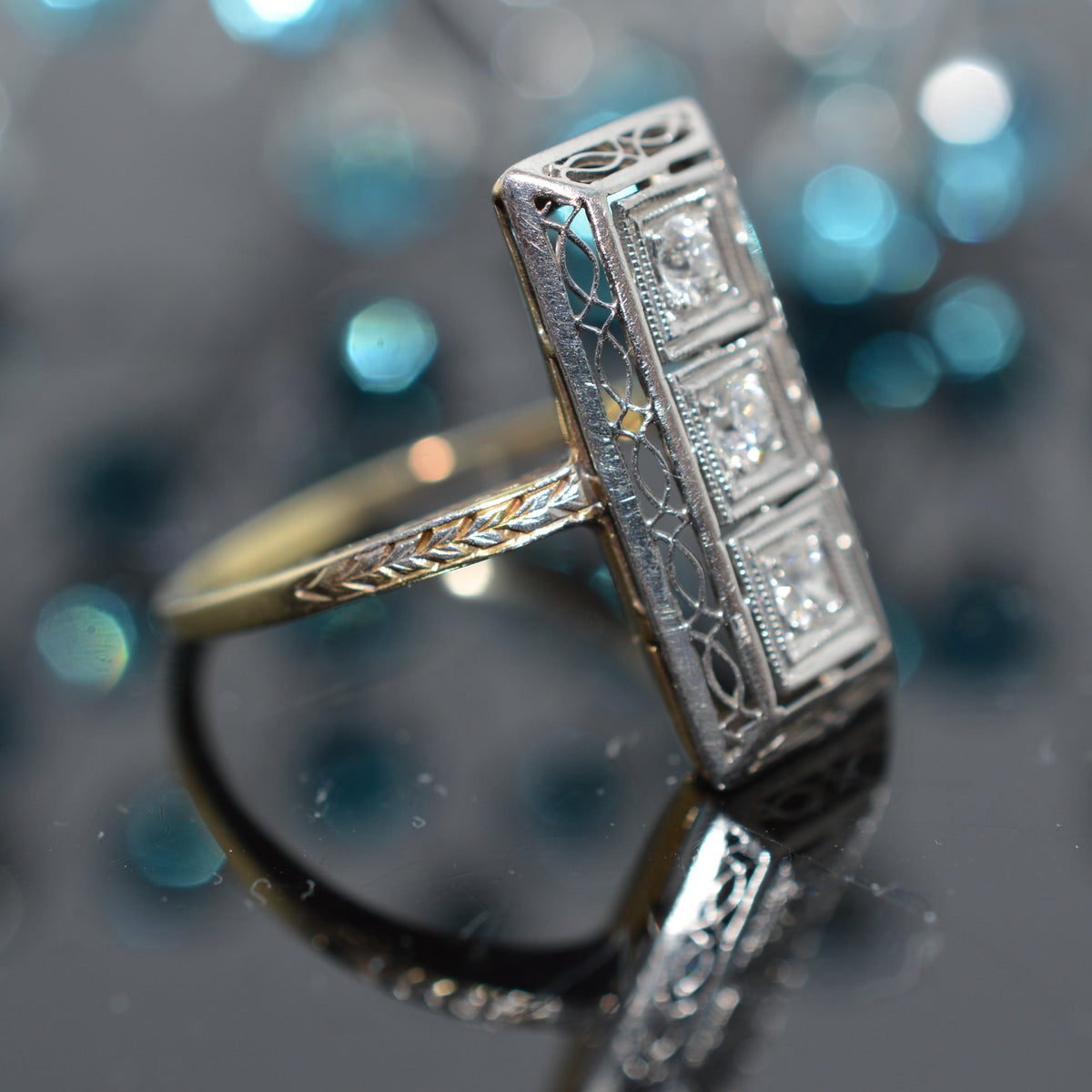 Antique Platinum Topped Gold 3 Diamond Ring