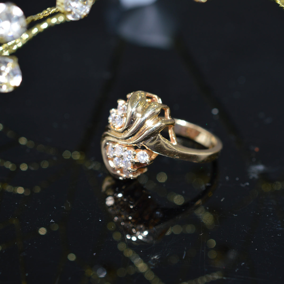 Beautiful 14K Yellow Gold Diamond Cluster Ring