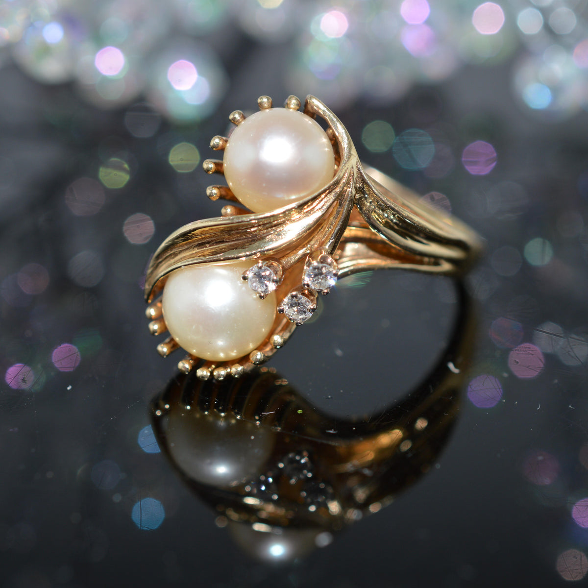 14K Yellow Gold 2 Pearl And 3 Diamond Ring