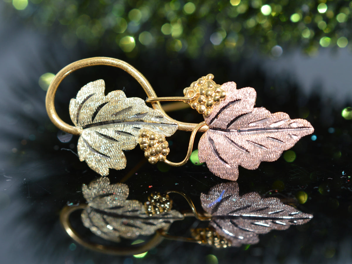 10K Tri-Color Black Hills Gold 2.75 Inch Long Brooch