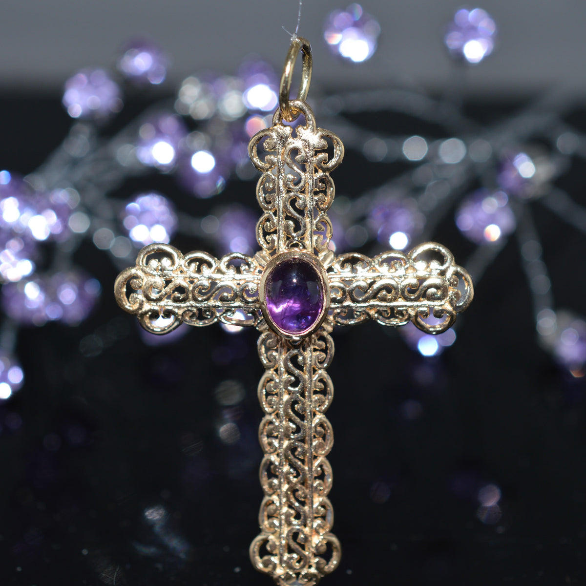 14K Yellow Gold Large Ornate Cross With Cabochon Amethyst
