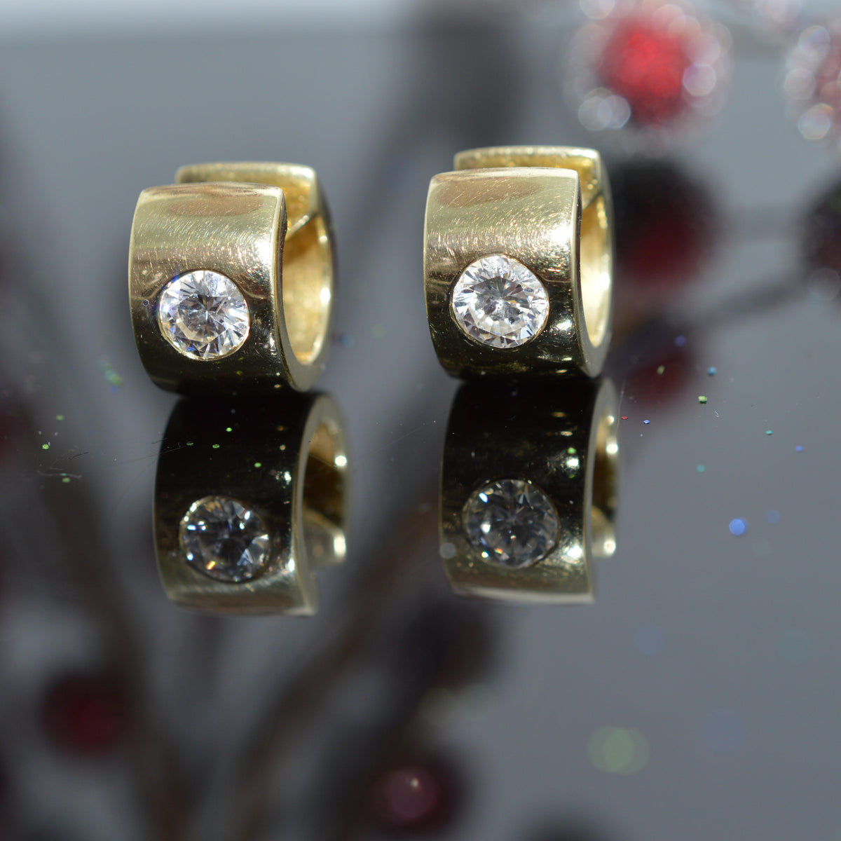 14K Yellow Gold Huggie Hoop Earrings With 2 Round Diamonds