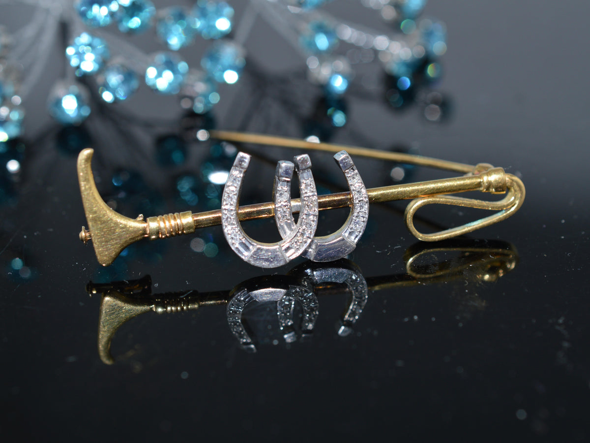 18K Yellow Gold & Platinum Equestrian Brooch With Riding Crop & Diamond Horseshoes