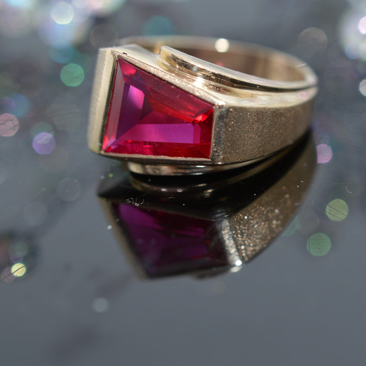 10K Yellow Gold Ring With Trapezoid Cut Red Synthetic Ruby
