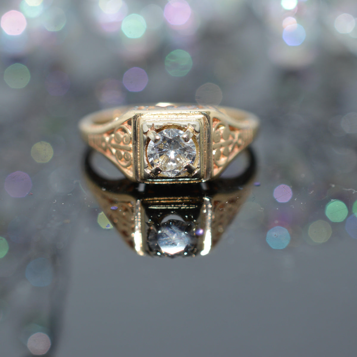 Antique Filigree 14K Yellow Gold Diamond Ring