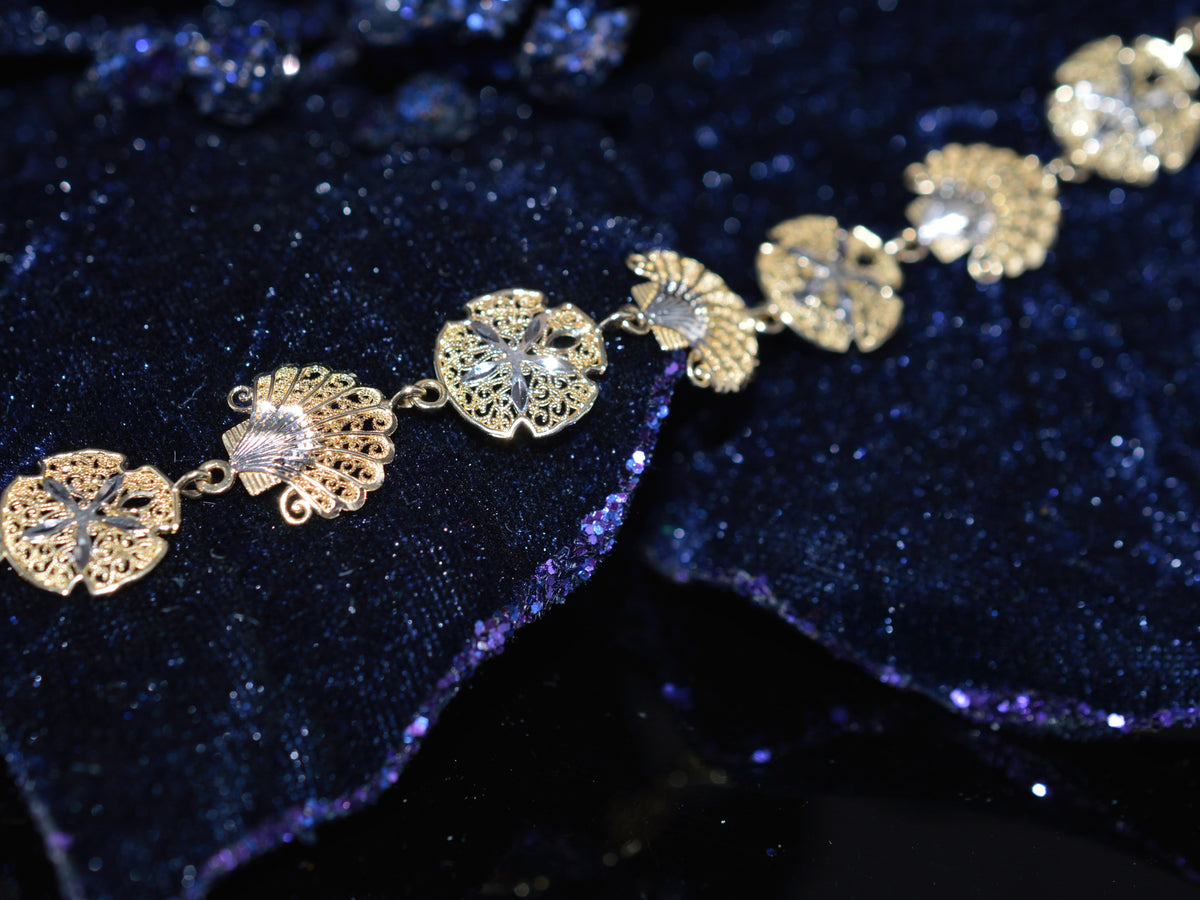14K Two Tone Gold Filigree Shell & Sand Dollar Bracelet