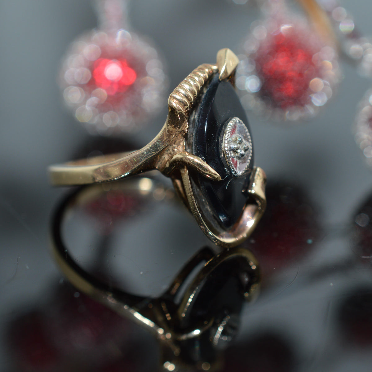 10K Yellow Gold Vintage Marquise Black Onyx Ring