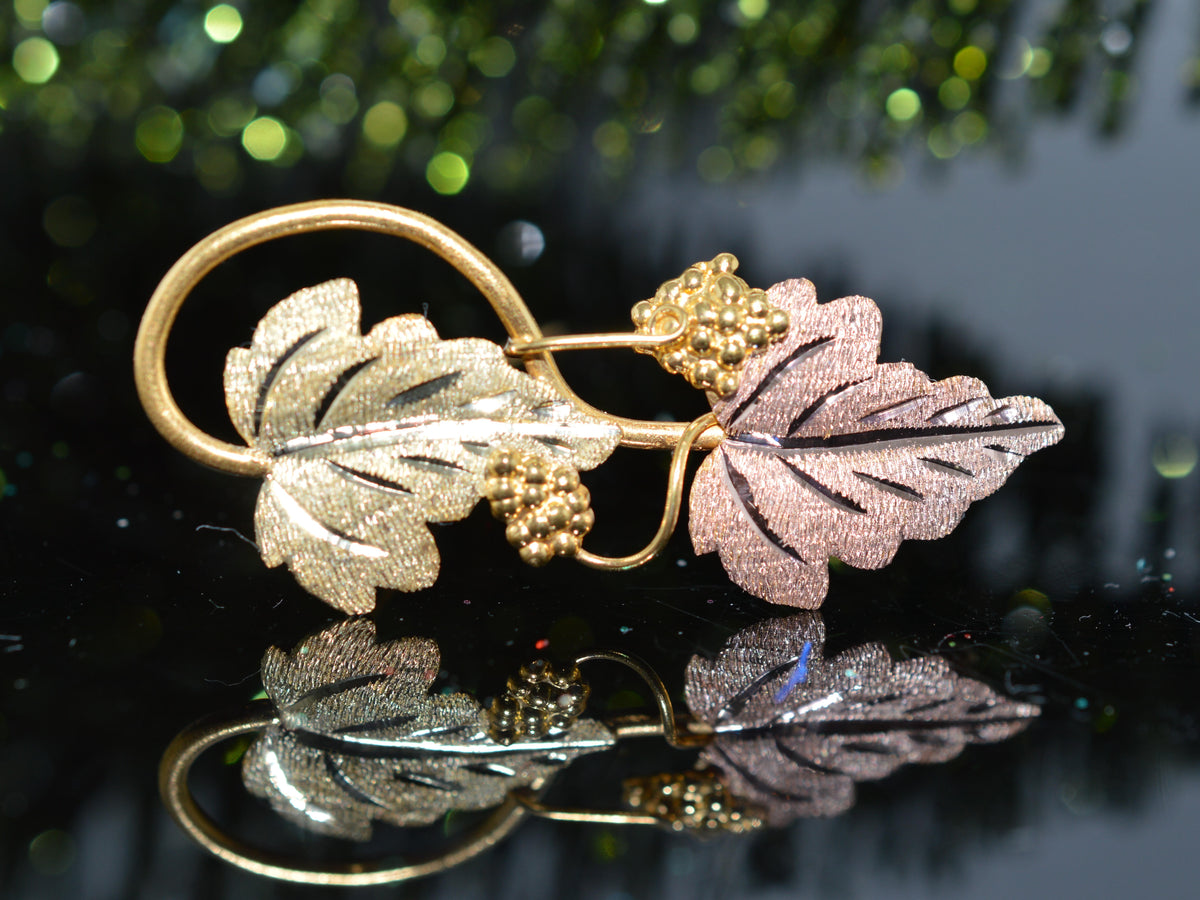 10K Tri-Color Black Hills Gold 2.75 Inch Long Brooch