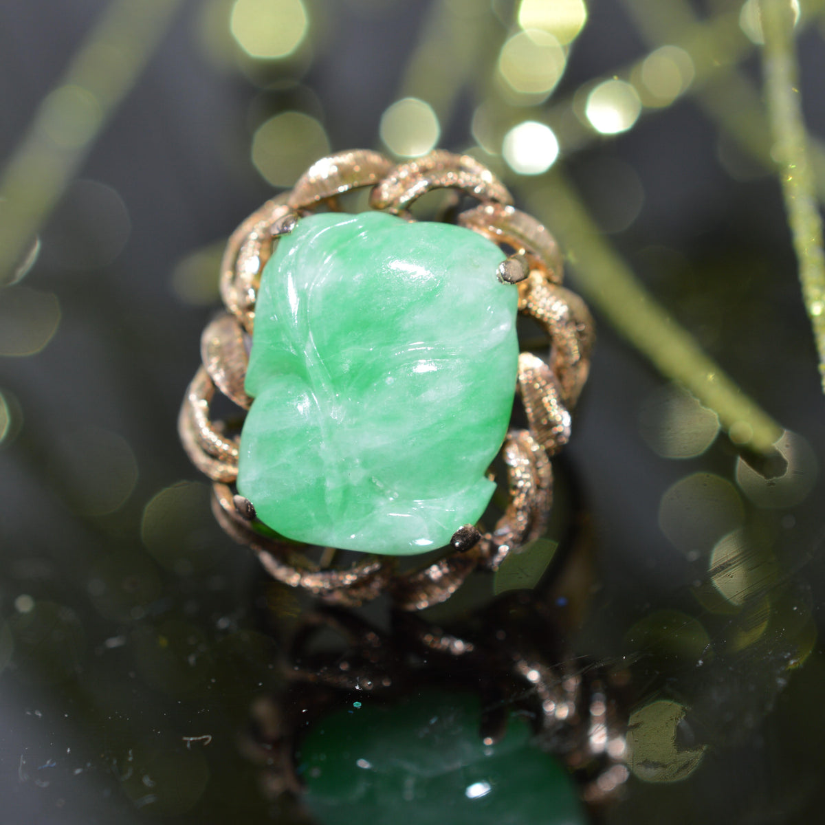 14K Yellow Gold Carved Green Jade Ring With Gold Border