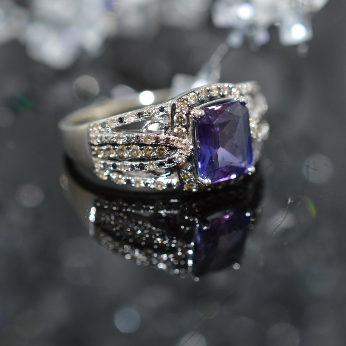 10K White Gold Ring With Diamonds & A Created Alexandrite
