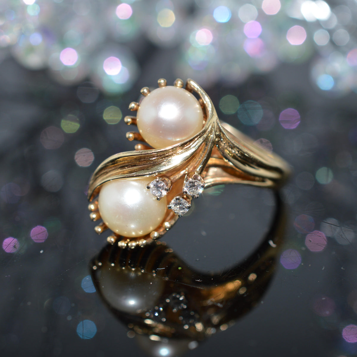 14K Yellow Gold 2 Pearl And 3 Diamond Ring