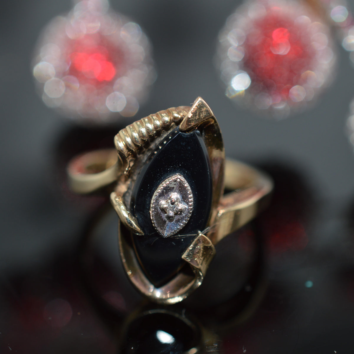 10K Yellow Gold Vintage Marquise Black Onyx Ring