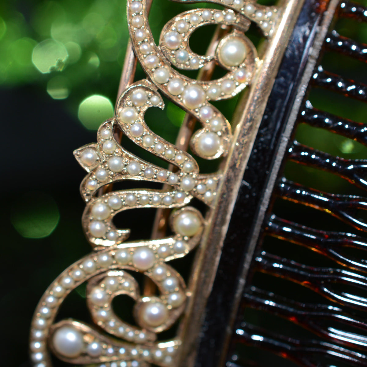 14K Yellow Gold Regency Style Hair Comb With Seed Pearls