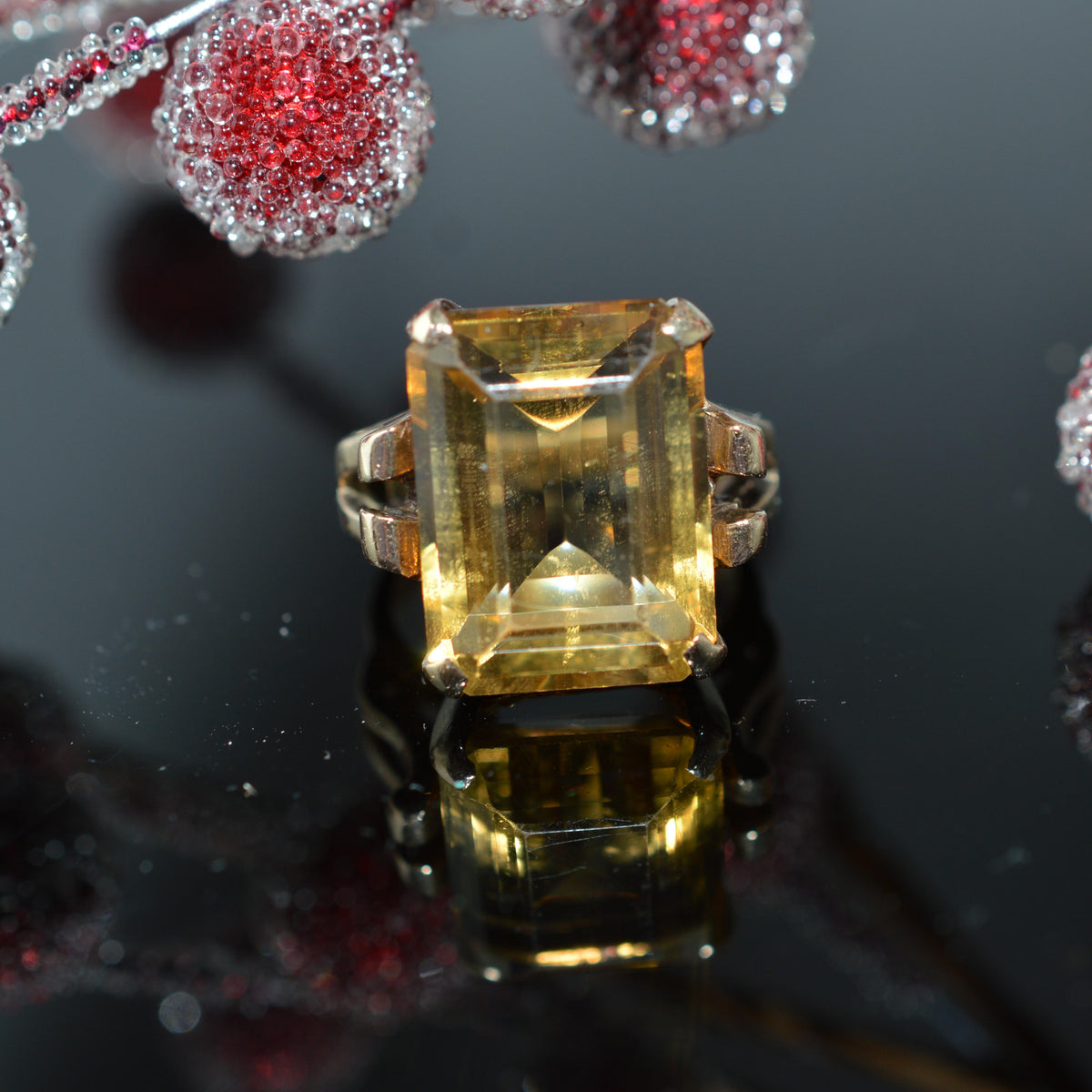 10K Yellow Gold Emerald Cut Citrine Ring