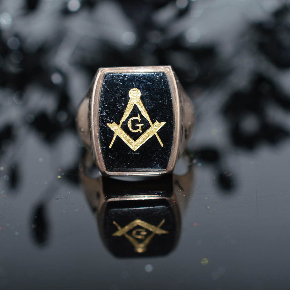 10K Yellow Gold Solid Back Black Onyx Masonic Ring
