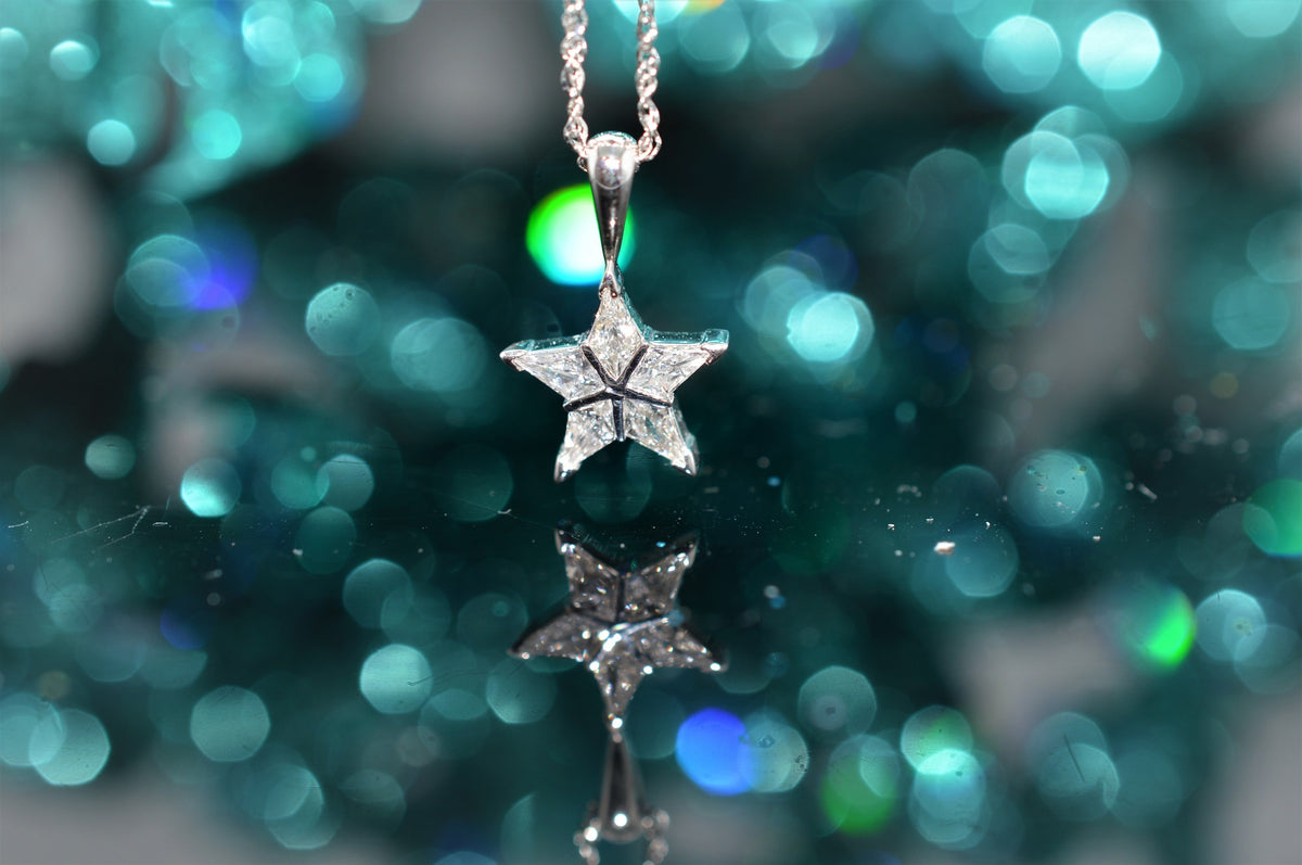 14K White Gold, Kite-Shaped, Diamond, Star Pendant