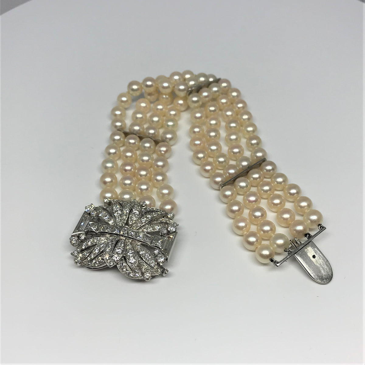 Platinum And 14K White Gold Art Deco Cultured Pearl Bracelet With A Diamond Clasp