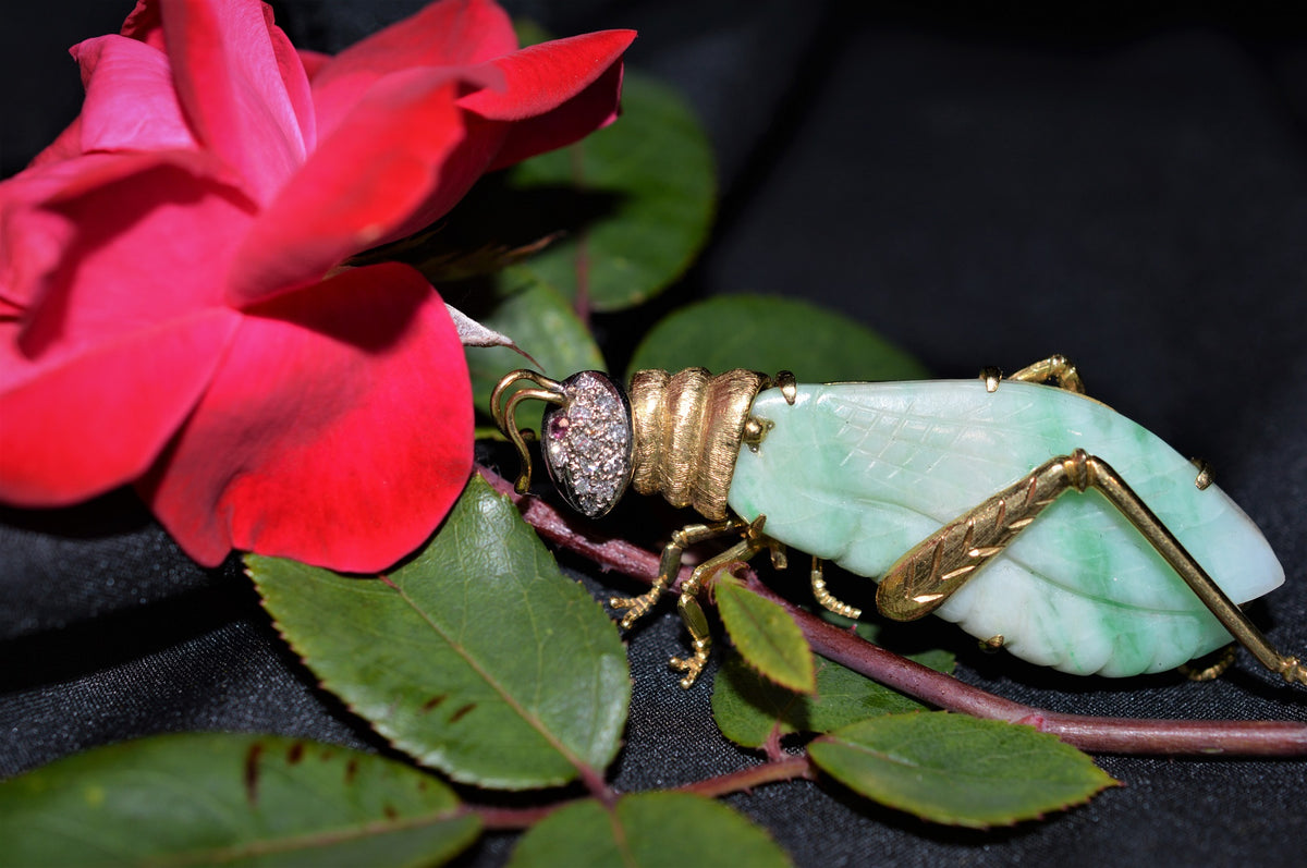 18K Gold &amp; Platinum Handmade Carved Jade Grasshopper Brooch