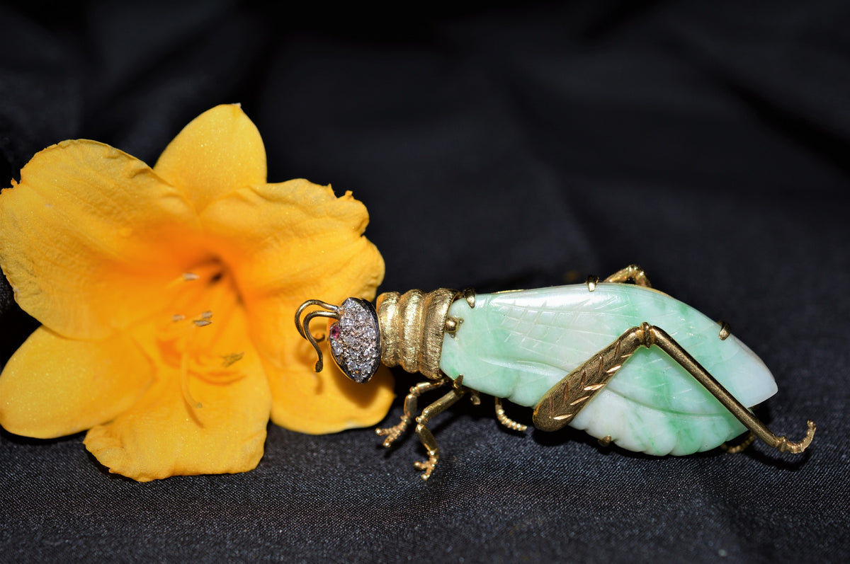 18K Gold &amp; Platinum Handmade Carved Jade Grasshopper Brooch