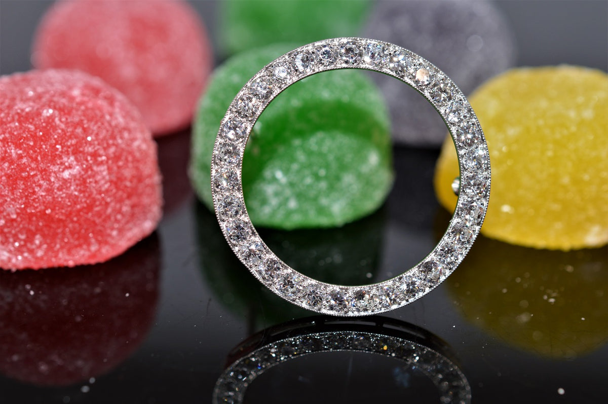 14K White Gold Black, Starr, and Frost Diamond Circle Brooch