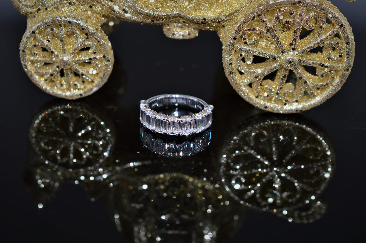 Platinum L&#39;Amour Crisscut 2.86ct Diamond Anniversary Ring