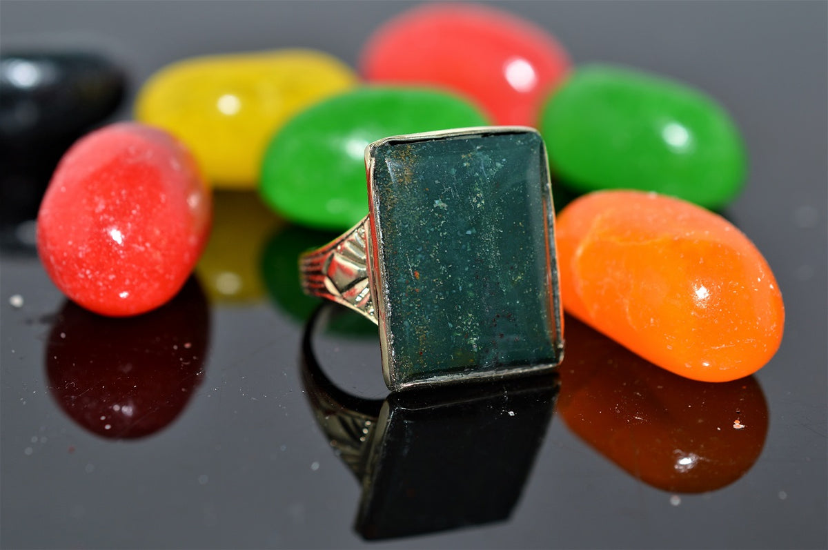 14K Yellow Gold Antique Rectangular Cabochon Bloodstone Ring