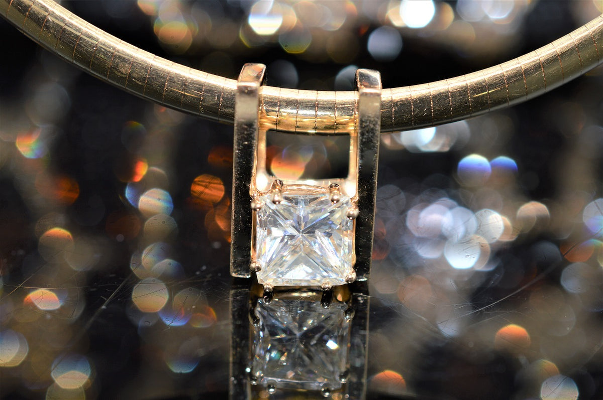 14K Omega Necklace With Diamond Pendant