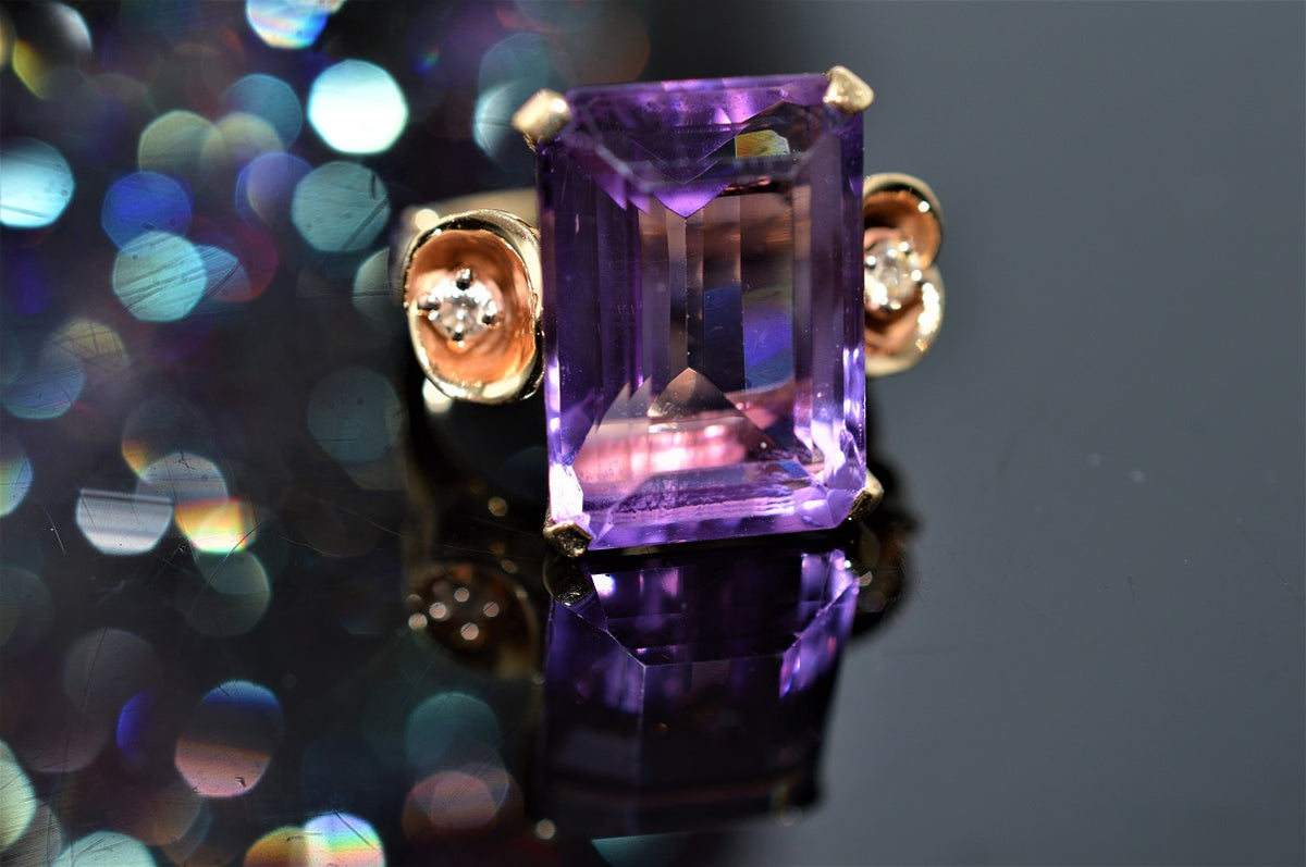 10K Yellow Gold Emerald Cut Amethyst And Diamond Ring